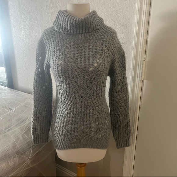 Treasure & Bond girls Turtleneck Wool Sweater - Picture 1 of 5